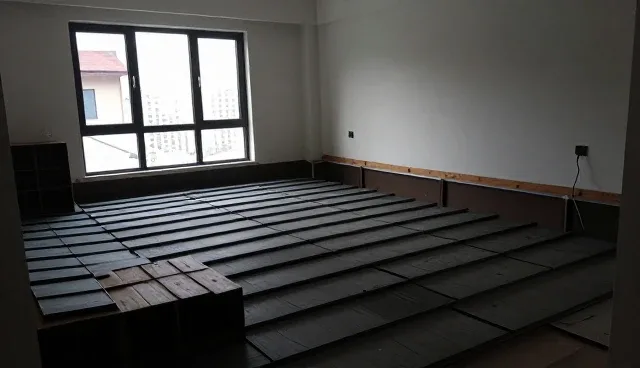 卫生间管道堵漏与防水技术的实践解析